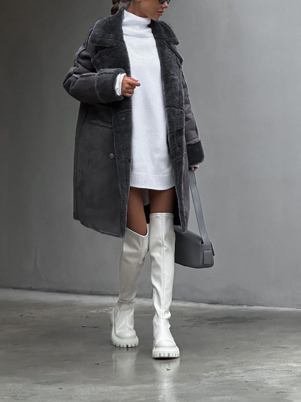 Larissa | Elegant Plus Size Coat for Women – Warm Winter Plush Lapel 0