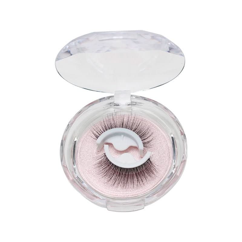 LashPerfect | Reusable Self-Adhesive False Lashes for a Natural Look 9