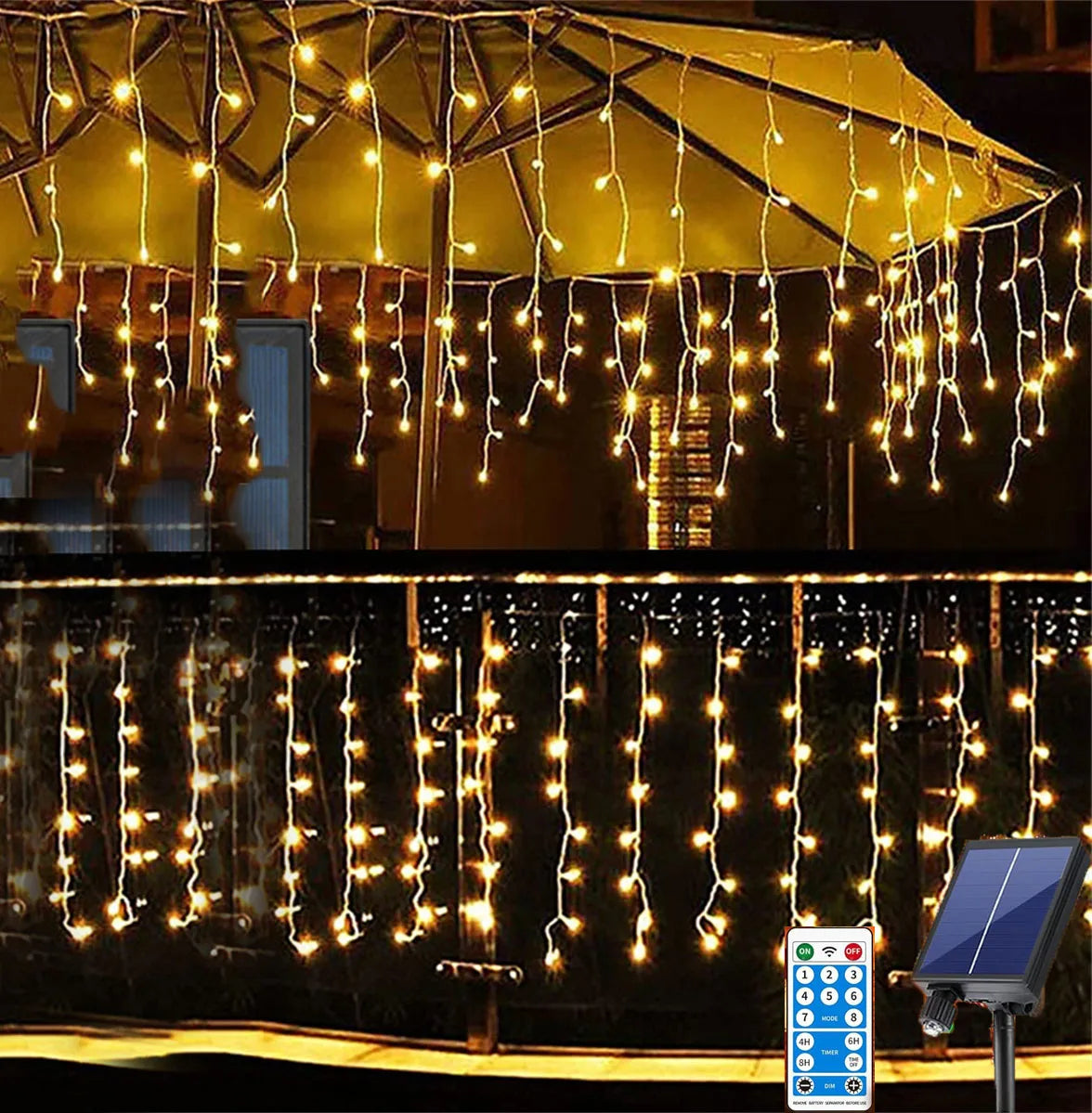 Light Wreath | Luxury Solar Icicle Lighting 1