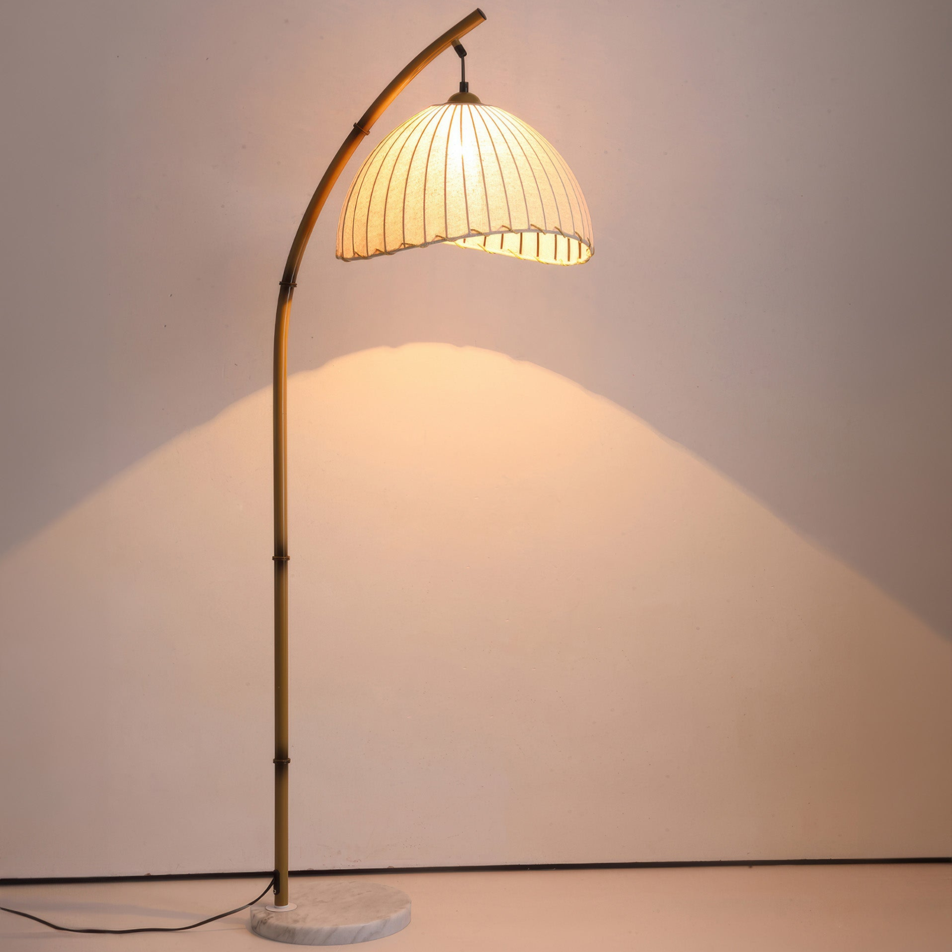 Lixan | Retro Cultural Bamboo Floor Lamp 3