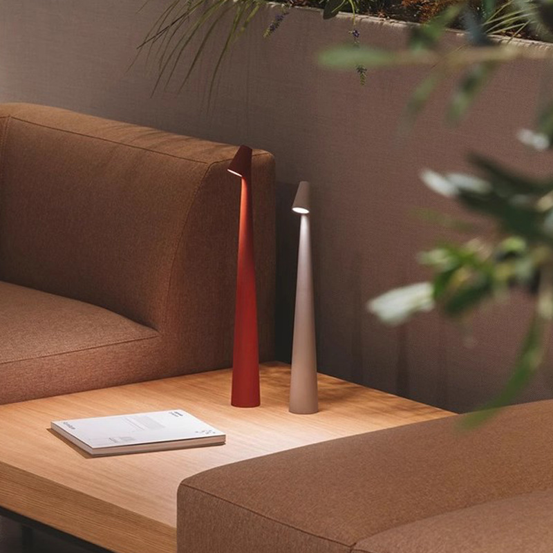 Lumina | Elegant Minimalist Table Lamp 3
