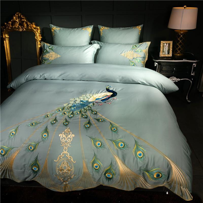 LuxeFeathers – Luxurious Egyptian Cotton Duvet Set with Teal and Peacock Pattern 4
