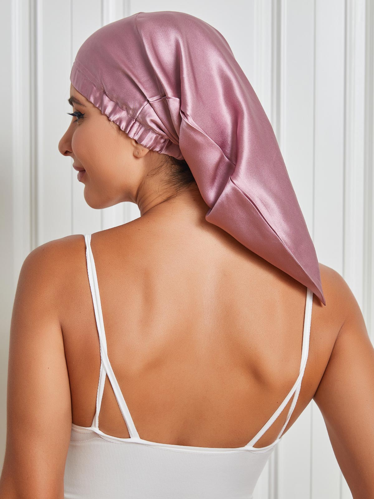 LuxeRest - Silk Sleep Cap for Timeless Elegance 0