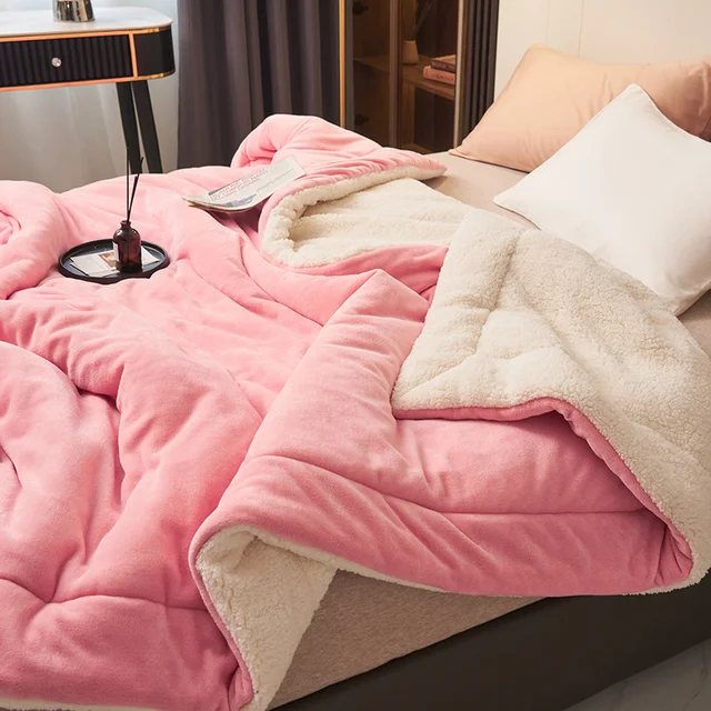 Luxurious Fleece Blanket, Plush and Fluffy, Machine Washable, Cozy Throw for Beds and Living Rooms 10