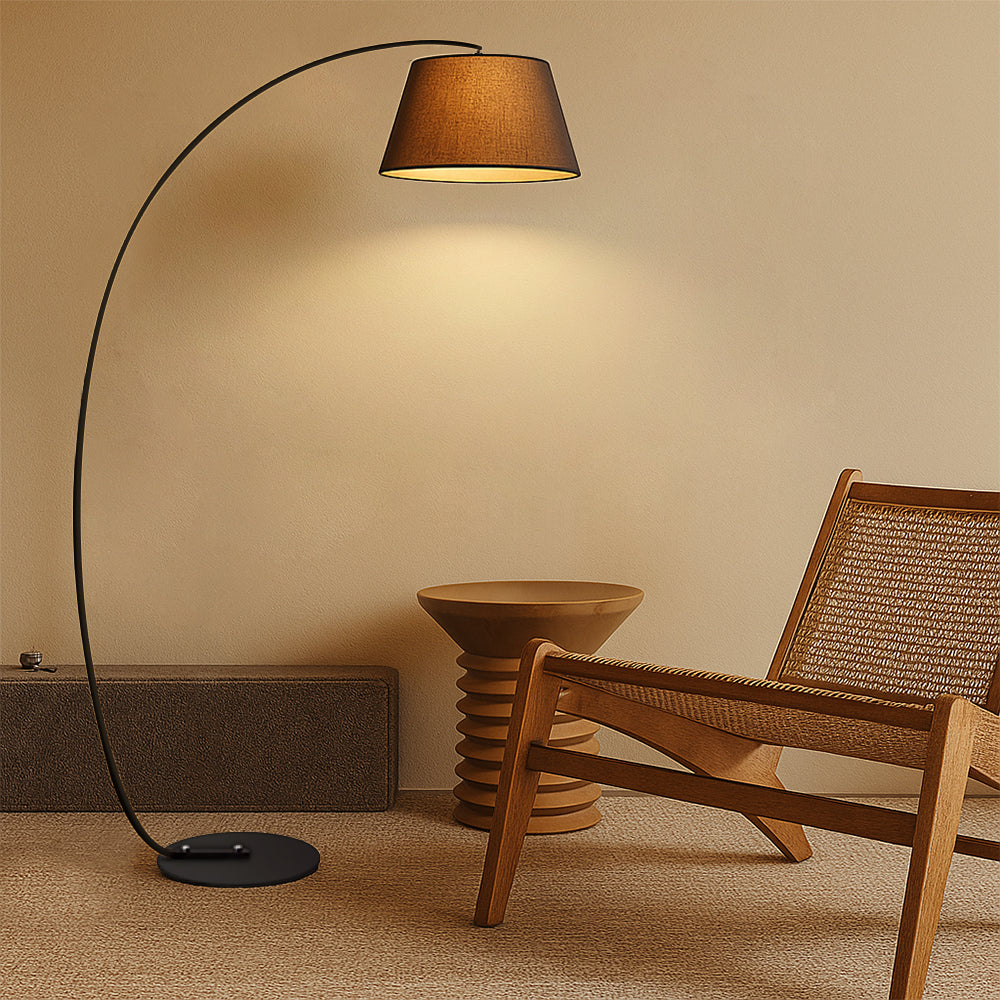 Lyseth | Vintage Style Floor Lamp with a Modern Touch 0