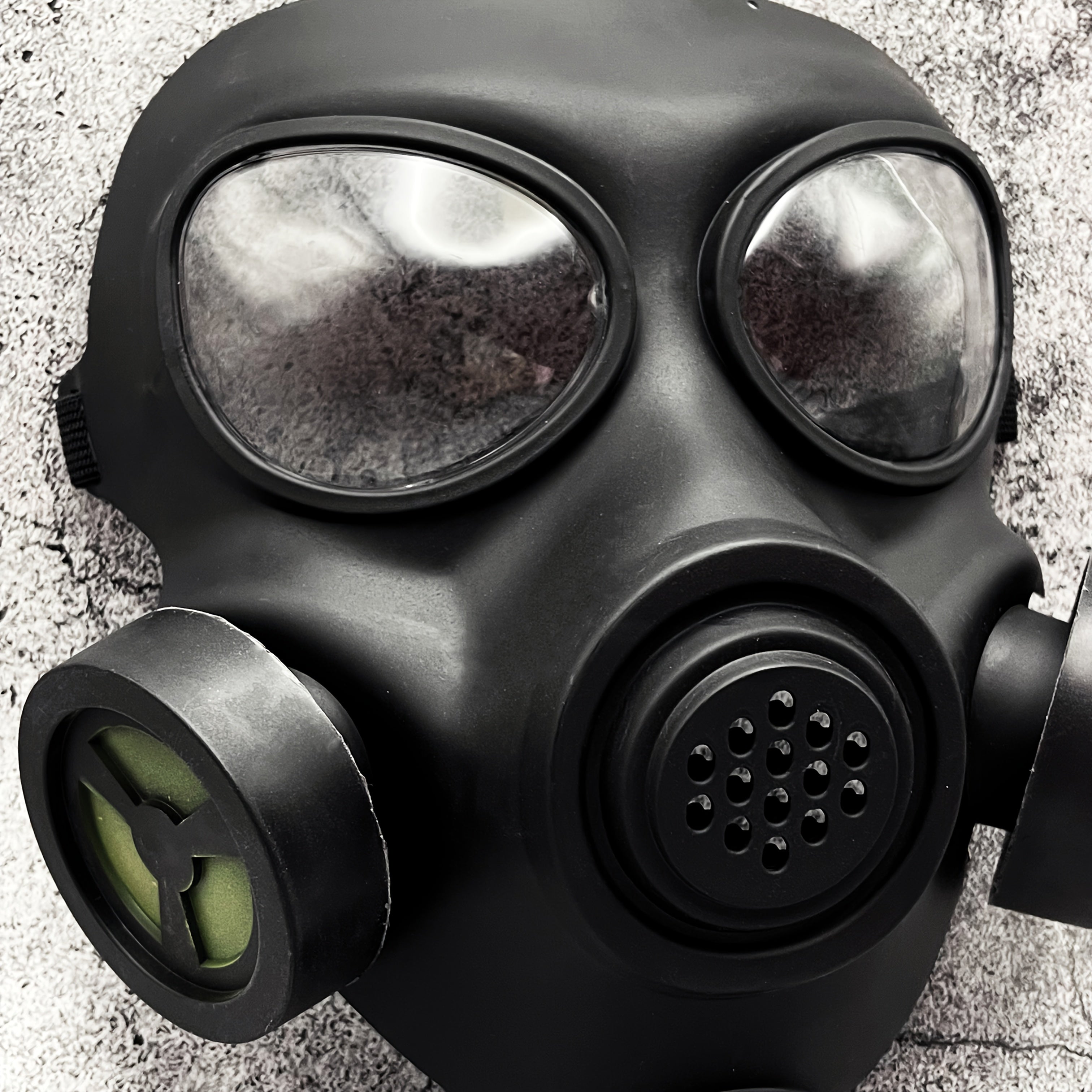 Men’s Tactical Full Face Halloween Gas Mask | Post Apocalyptic Cosplay 1