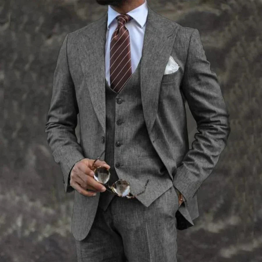 Men&#39;s Three-Piece Breathable Fabric Suit 6