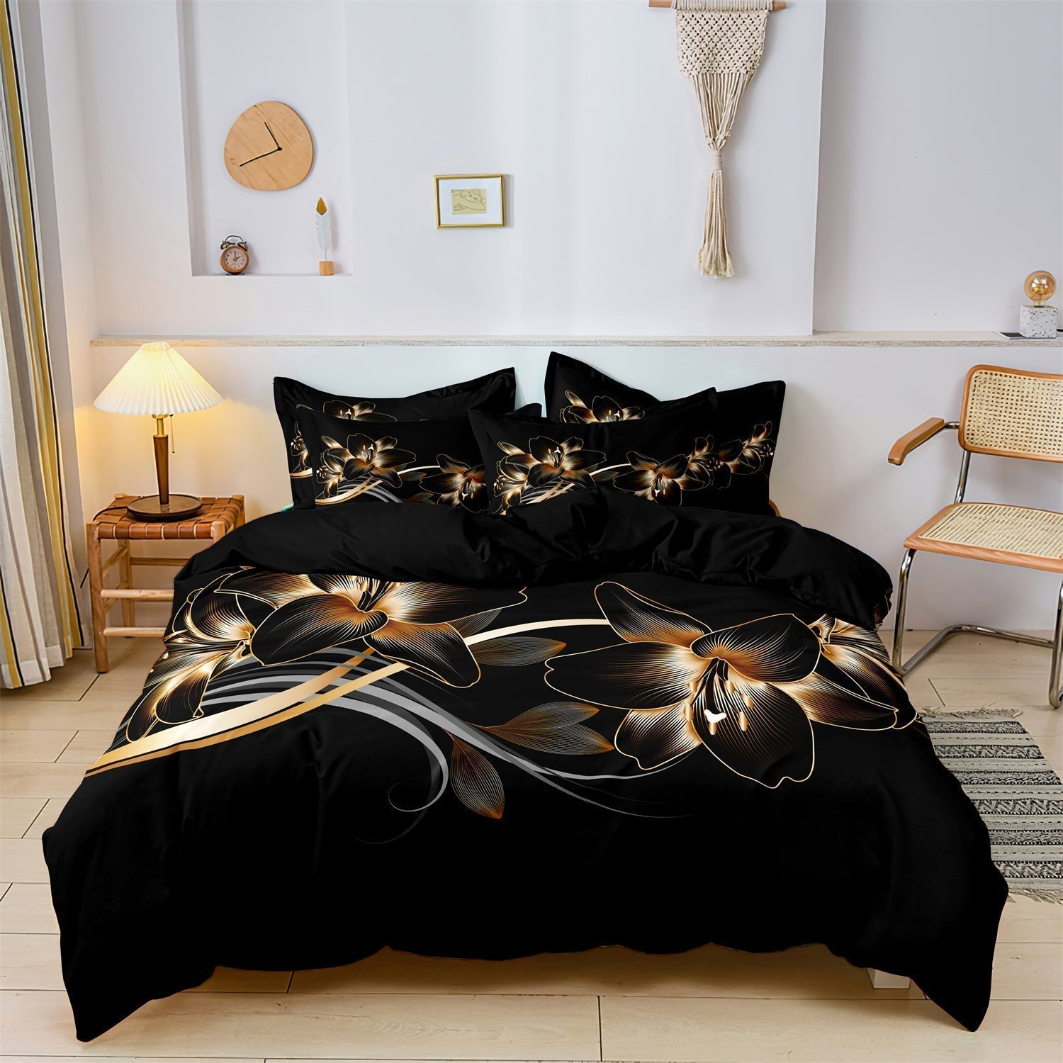 MidnightPetals - Elegant Black and Gold Duvet Set 1