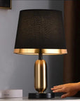 NoirBeam – Sleek Table Lamp in Gold and Black for Subtle Lighting 0