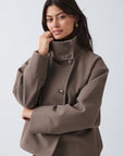Norava | Chic Modern Short Women's Coat with Elegant Collar and Button Closure 1