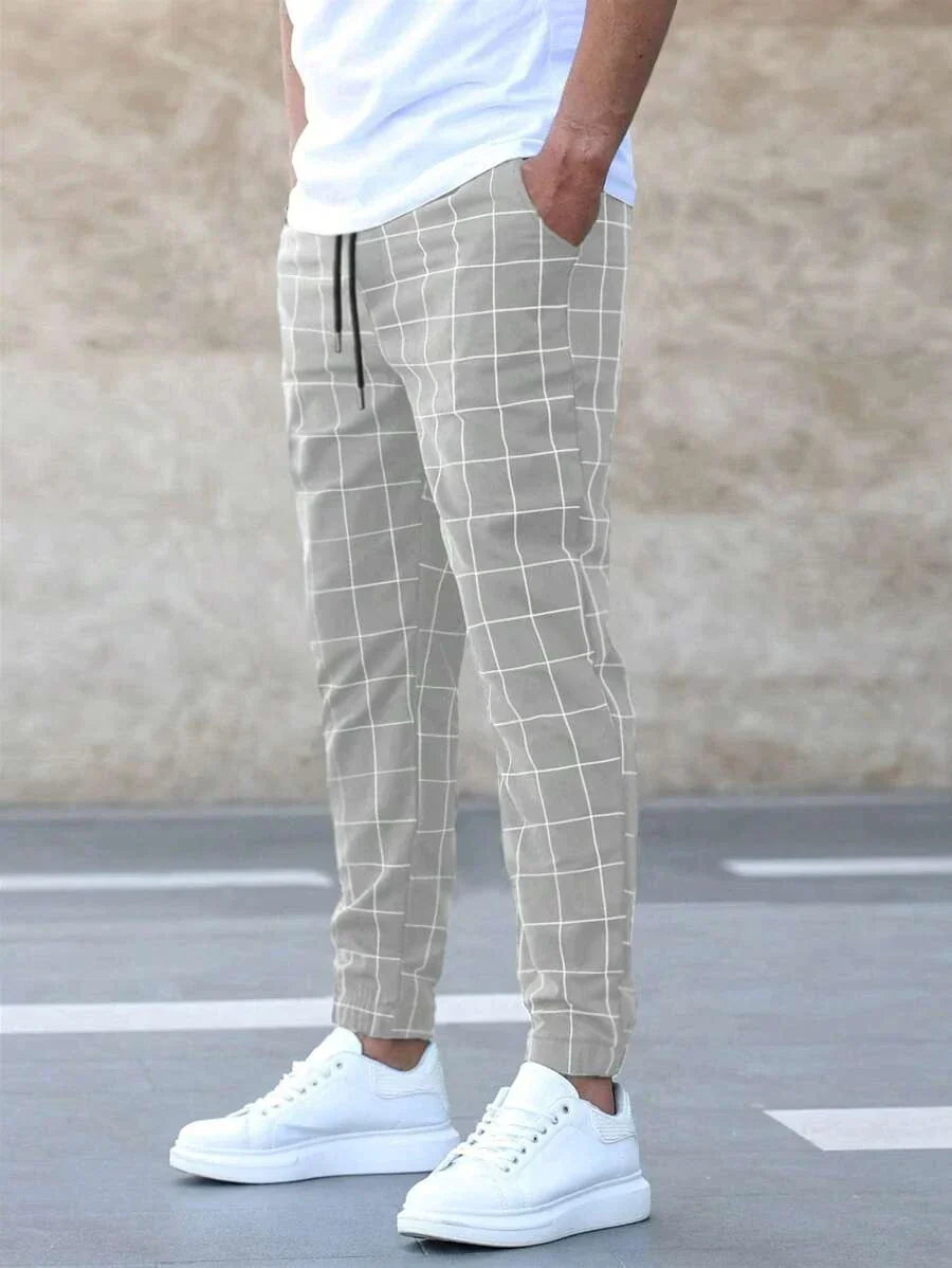Oliver | Chic Tailored Trousers 0