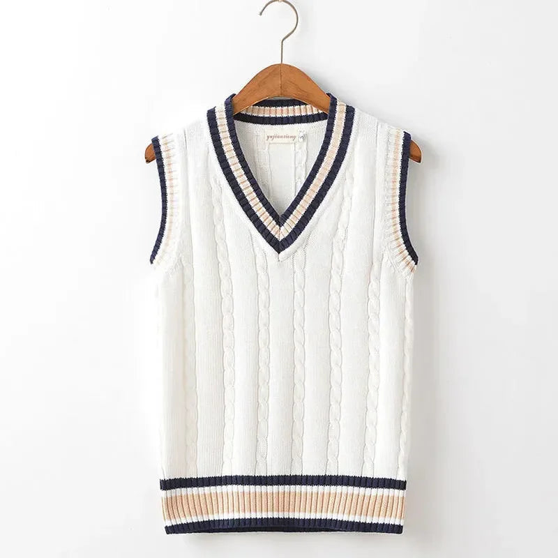 Gaston | Chunky Knit Vest with Timeless Appeal