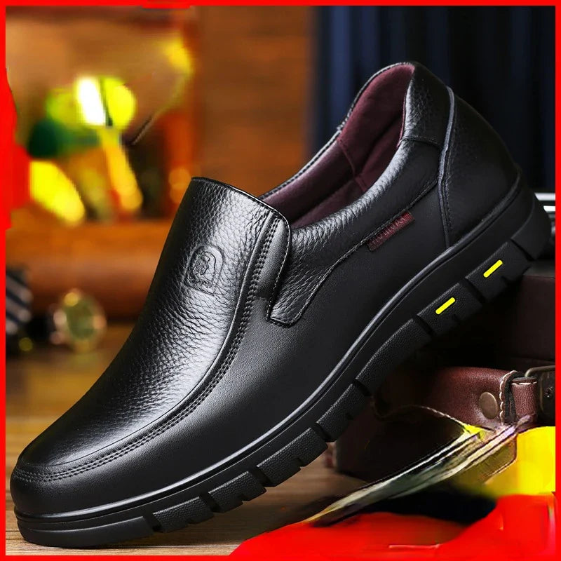 Olivia | Elegant Classic Black Loafers for Women 1