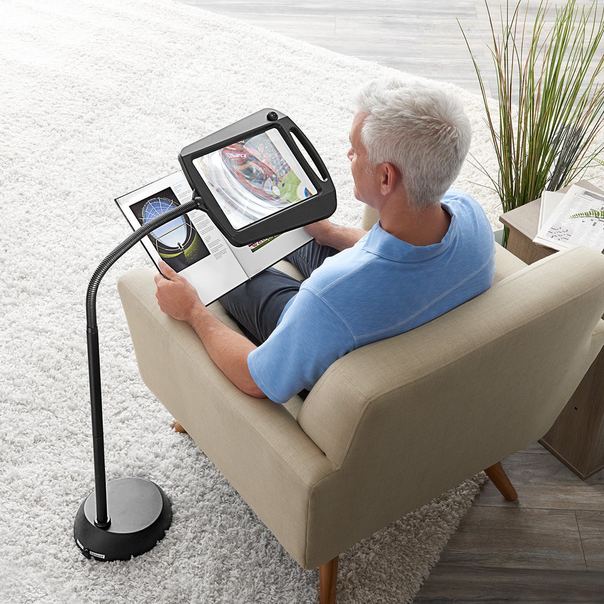 OptiMagnify | Versatile Adjustable LED Floor Lamp with 3x Magnifier 2