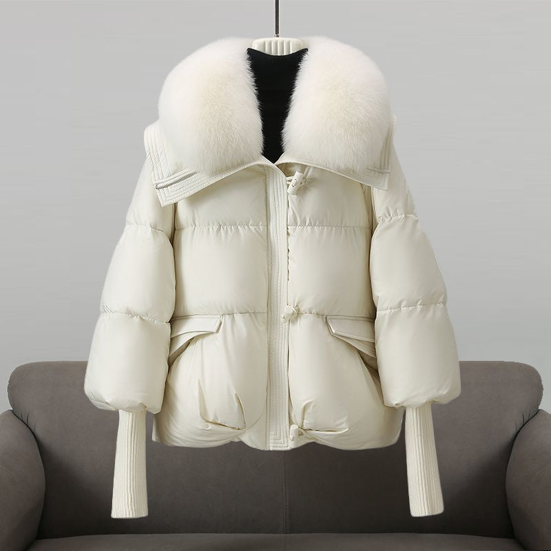 Oslo | Women&#39;s Short Coat with Padded Hood for Winter 3