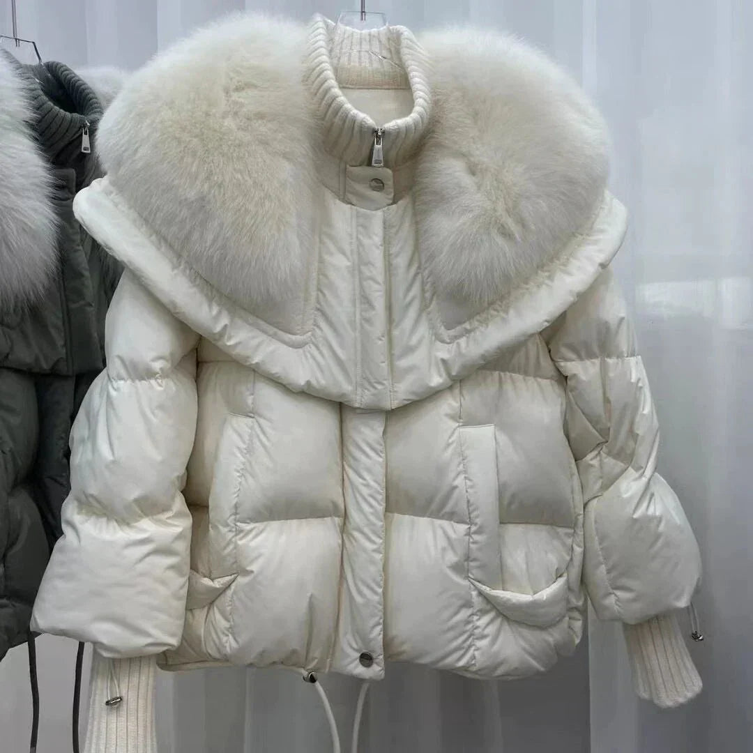 Oslo | Women&#39;s Short Coat with Padded Hood for Winter 6