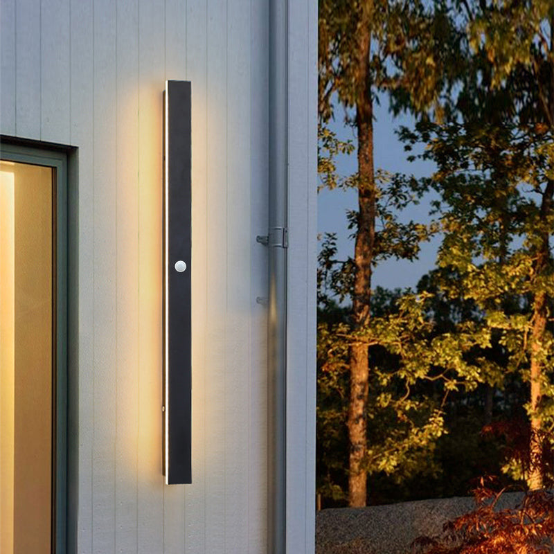 Outdoor Wall Light Contemporary Black Metal LED Design 11