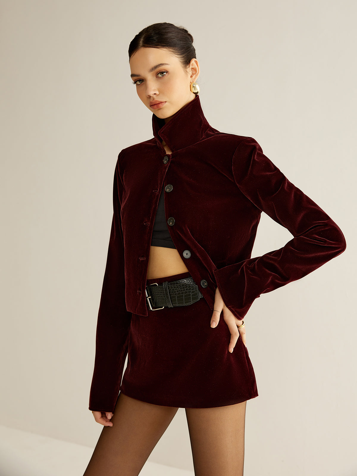 Raquel | Velvet Lapel Short Blazer 3