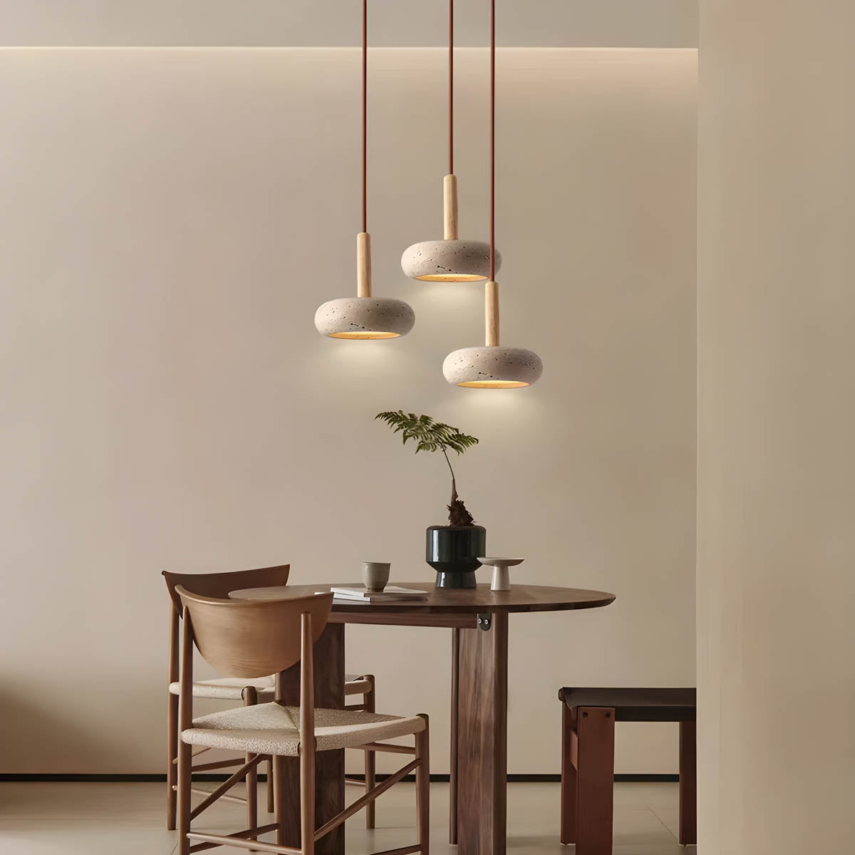 RockLuxe – Timeless Stone Hanging Light 2