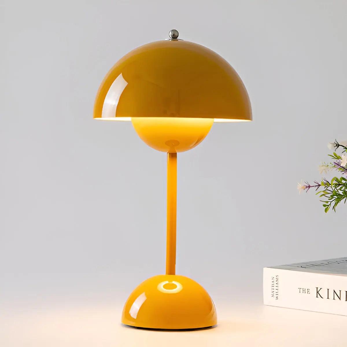 SnowGlow – Chic Modern Table Lamp for Soft, Diffused Light
