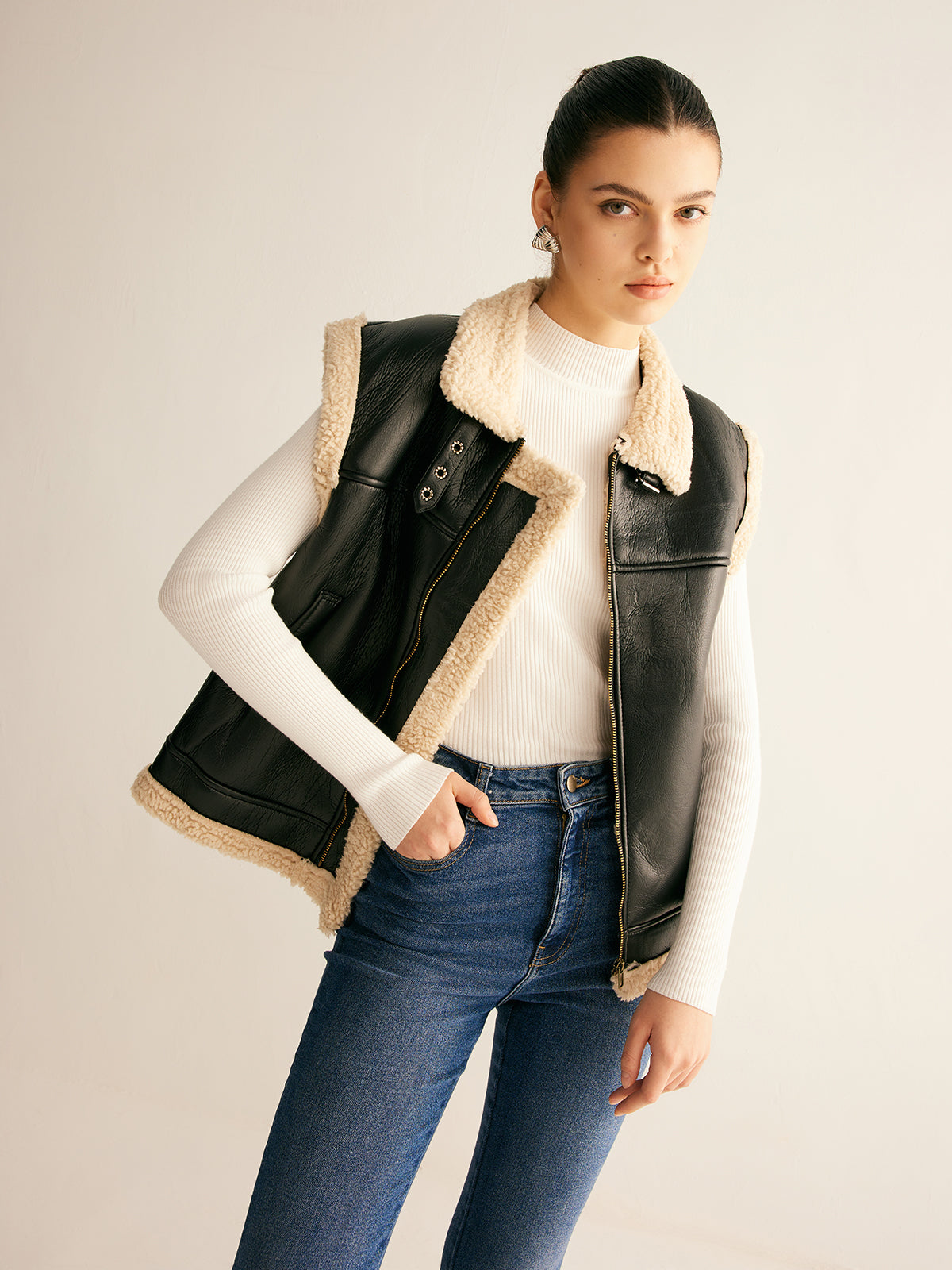 Rylie | Teddy Lined PU Leather Vest 3