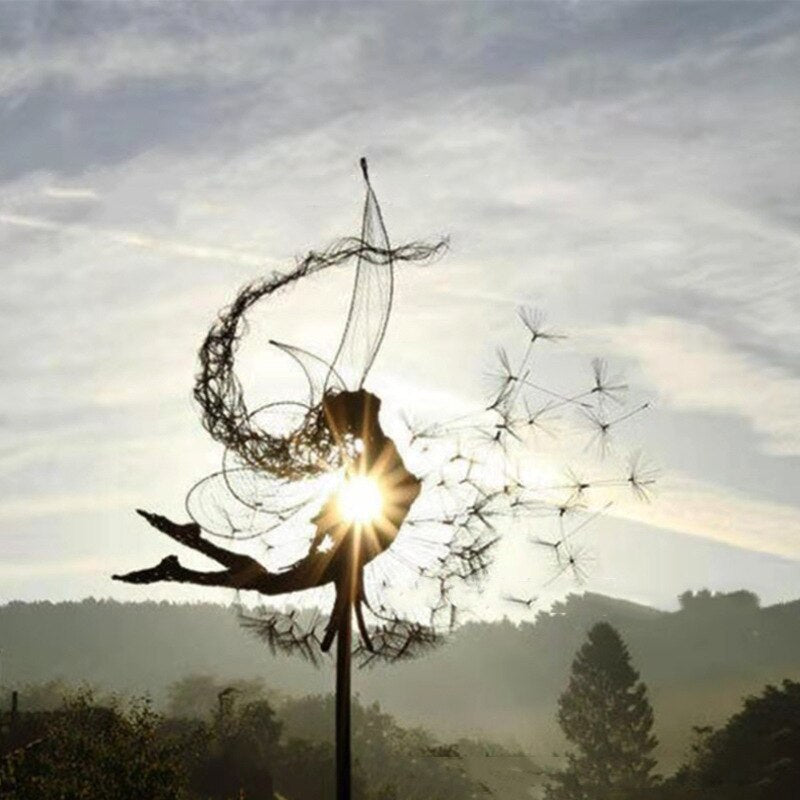 Metall Feen Gartenskulptur – Wetterfeste Außenkunst für magische Gartendekoration