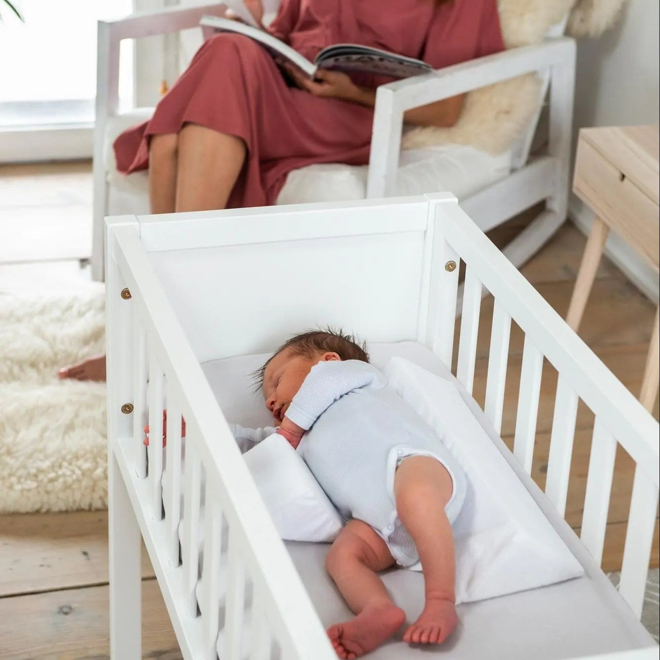 SafeNest | Comfortable Ergonomic Adjustable Infant Pillow for Safe Sleep 2