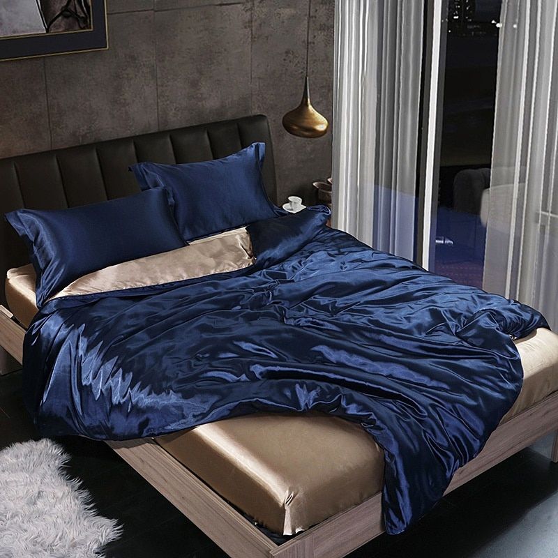 SilkAura - 4-Piece Silk Luxury Bedding 15
