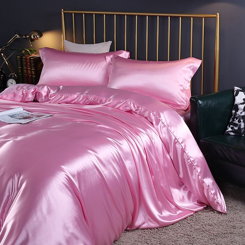 SilkAura - 4-Piece Silk Luxury Bedding 9