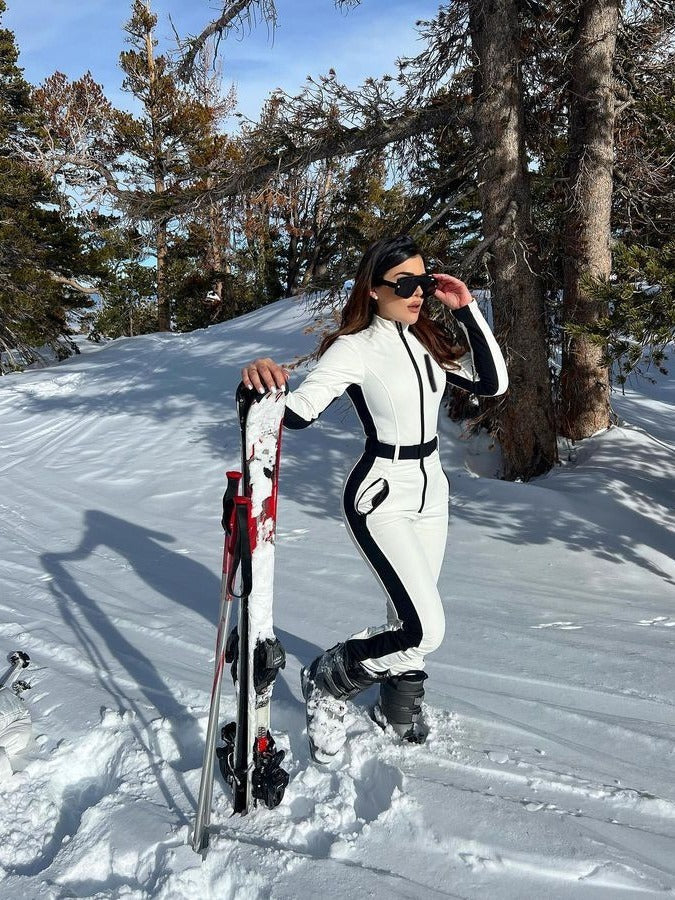 SnowLuxe - Sophisticated and Cozy Women's Winter Ski Outfit with a Flattering Waist Belt 0