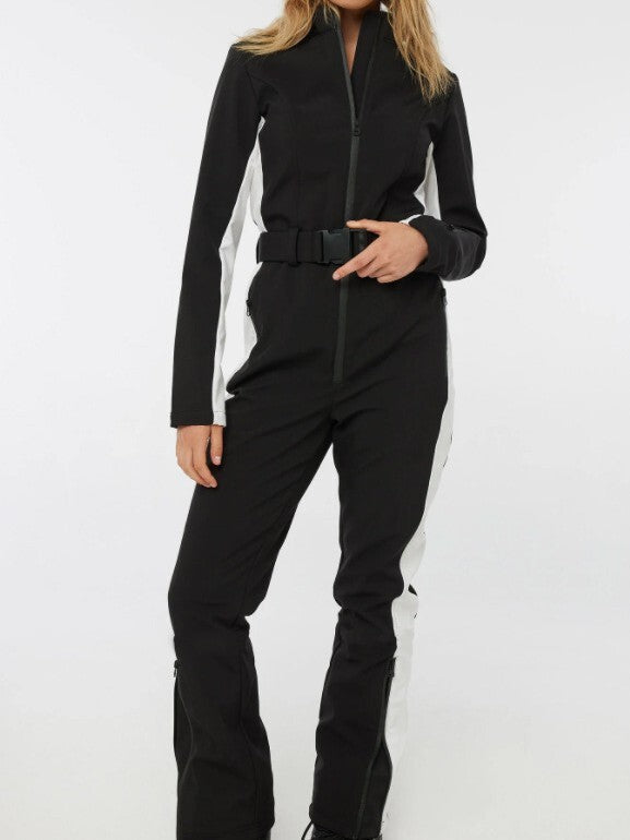 SnowLuxe - Sophisticated and Cozy Women's Winter Ski Outfit with a Flattering Waist Belt 1