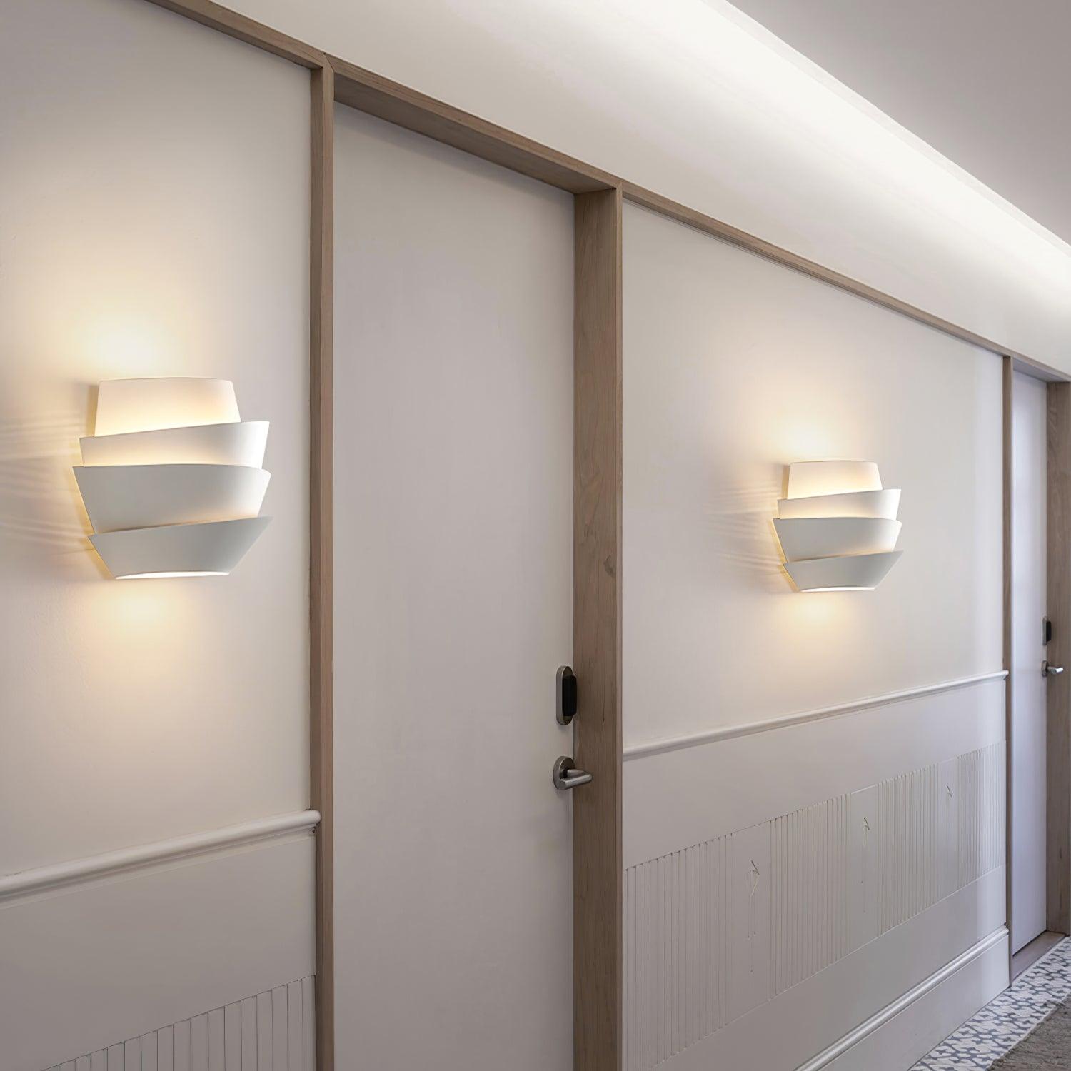 SoleilGlow – French Sunlight-Inspired Wall Lamp for Radiant Spaces 6