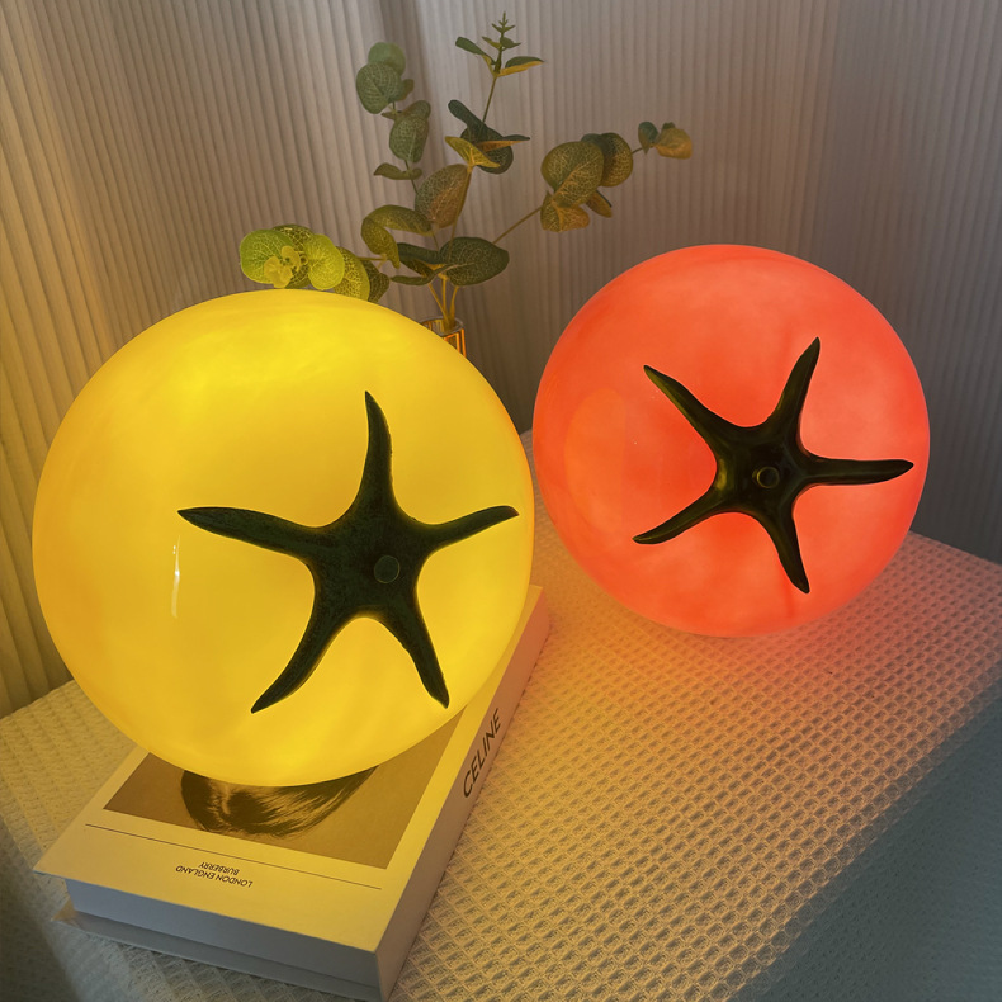 Statuesque | Decorative Tomato Table Lamp 3