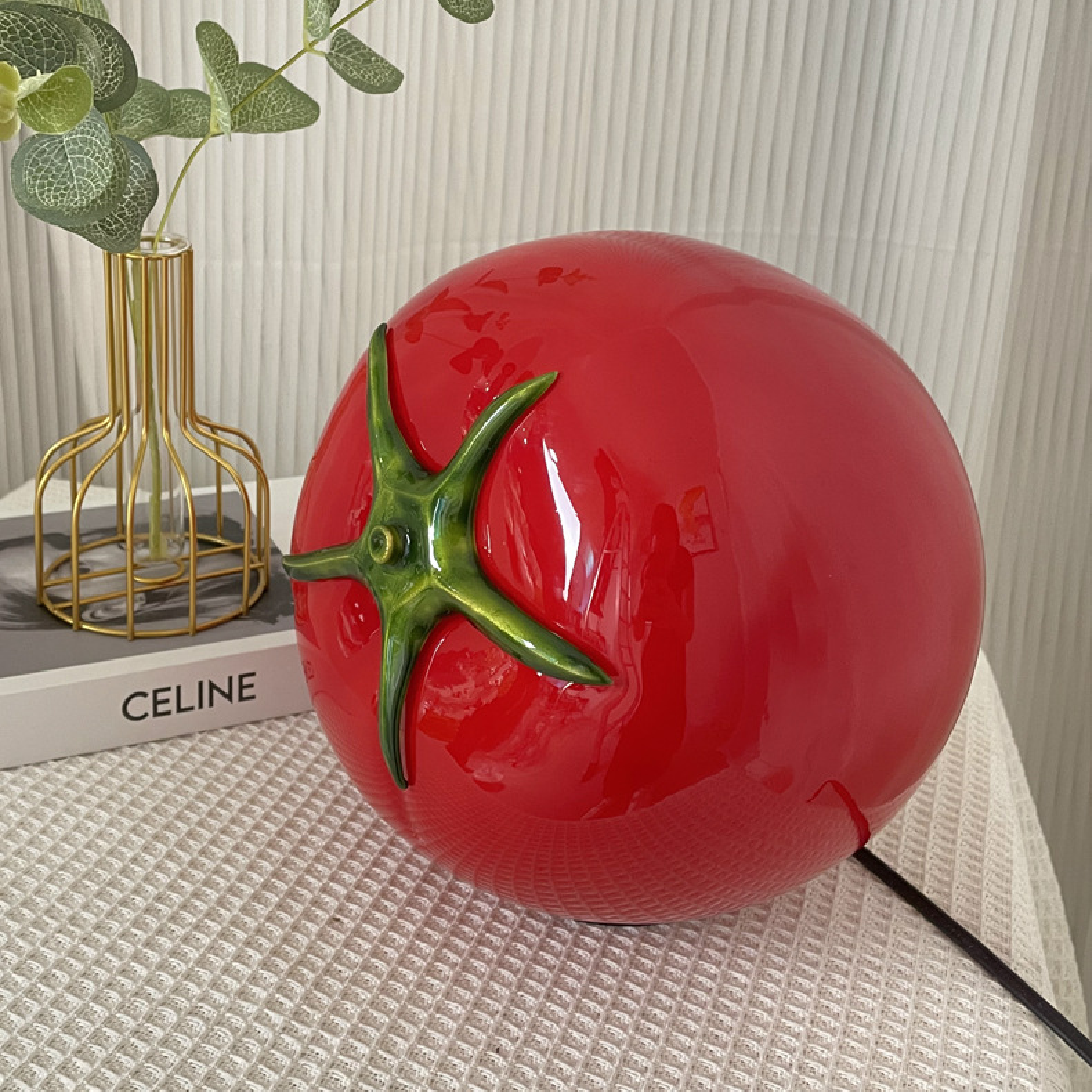 Statuesque | Decorative Tomato Table Lamp 5