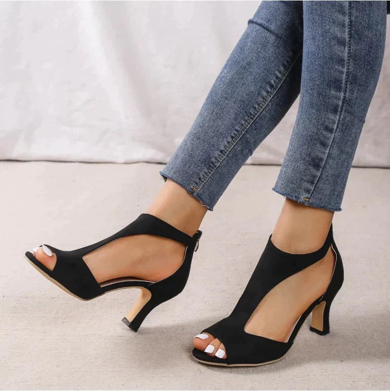 StrideGrace - Orthopedic High Heels Designed for Style and Ultimate Comfort 4