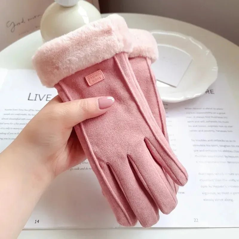 Suedelle | Cozy Plush Thermal Winter Touchscreen Gloves for Women 3