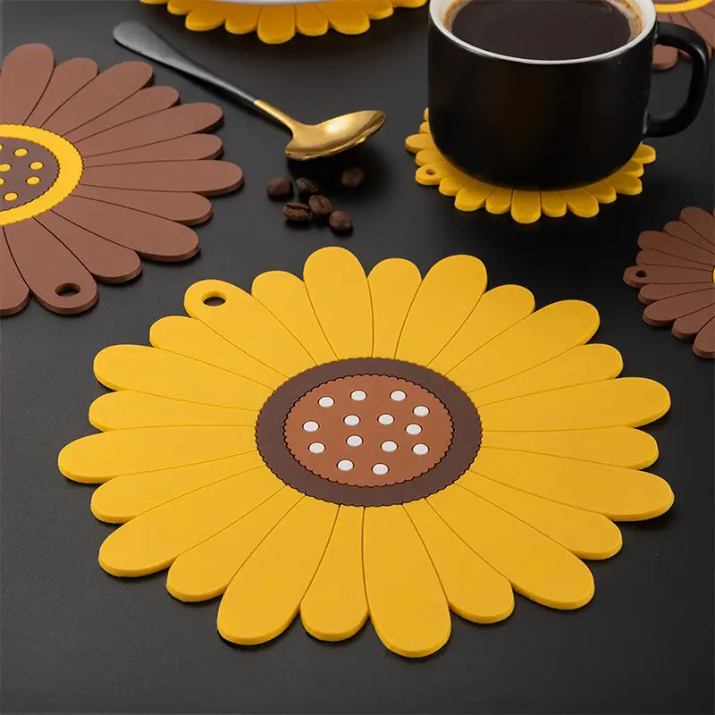 SunMat | PVC Heat-Resistant Sunflower Table Mat for Dining 1