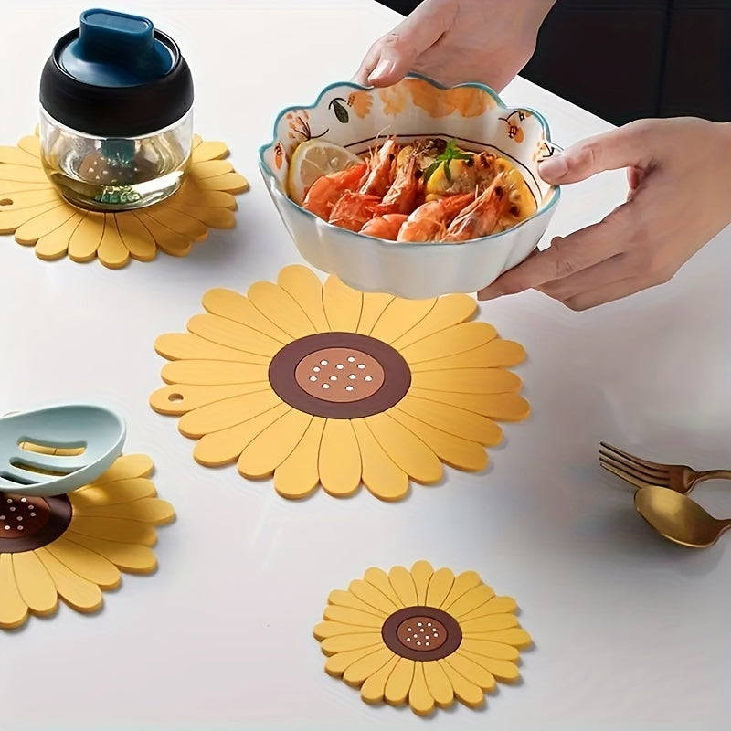 SunMat | PVC Heat-Resistant Sunflower Table Mat for Dining 3