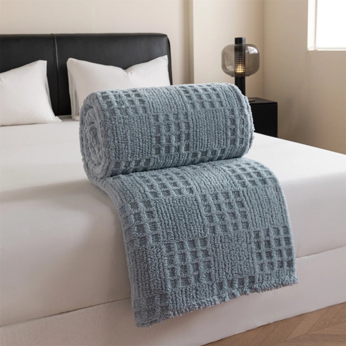 VelvetNest | Luxurious Soft Thick Waffle Jacquard Blanket 10