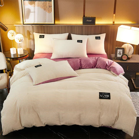 Velvet Fleece Blanket – Soft, Warm, and Stylish Bedding in Multiple Colors and Sizes 17