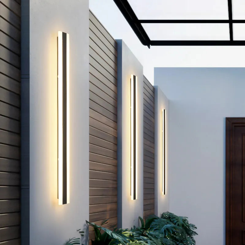 Weatherbright Modern Outdoor Wall Lamp - Weather-Resistant Exterior Lighting 3