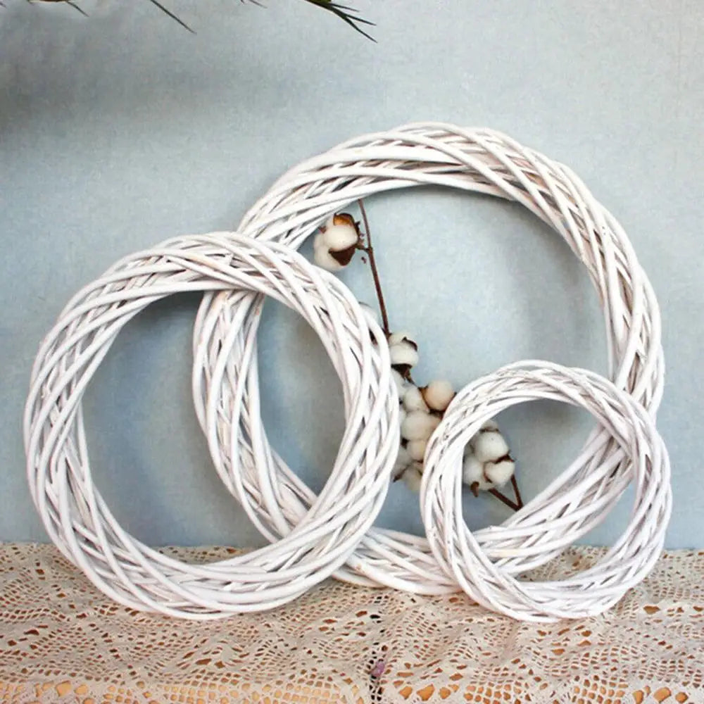 White Wonder | Luxury Rattan Wreath for Christmas 2