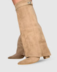 Women's Knee High Boots - Elegant Black Leather Footwear for Style and Comfort 1