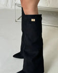Women's Knee High Boots - Elegant Black Leather Footwear for Style and Comfort 7