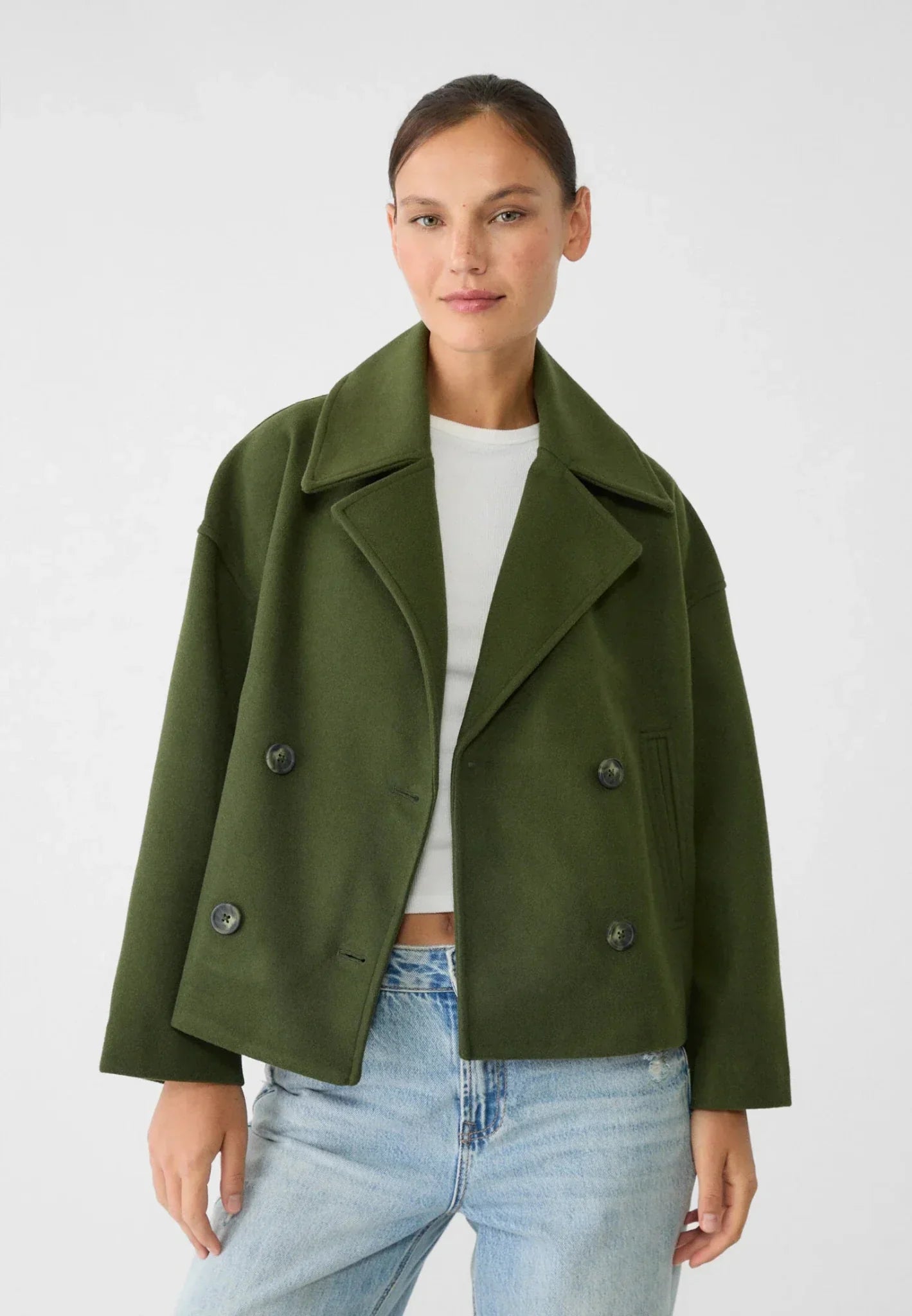 Women's Oversized Double-Breasted Wool-Look Jacket – Cropped Boxy Winter Coat for Casual and Semi-Formal Wear 2