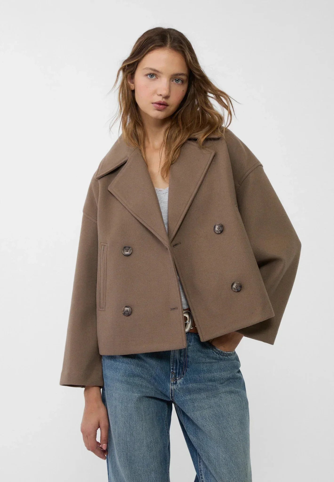 Women's Oversized Double-Breasted Wool-Look Jacket – Cropped Boxy Winter Coat for Casual and Semi-Formal Wear 3