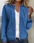 Women's Plaid Jacket – Tailored Fit, Lightweight Fabric for All Seasons, Perfect for Casual and Business Wear 3