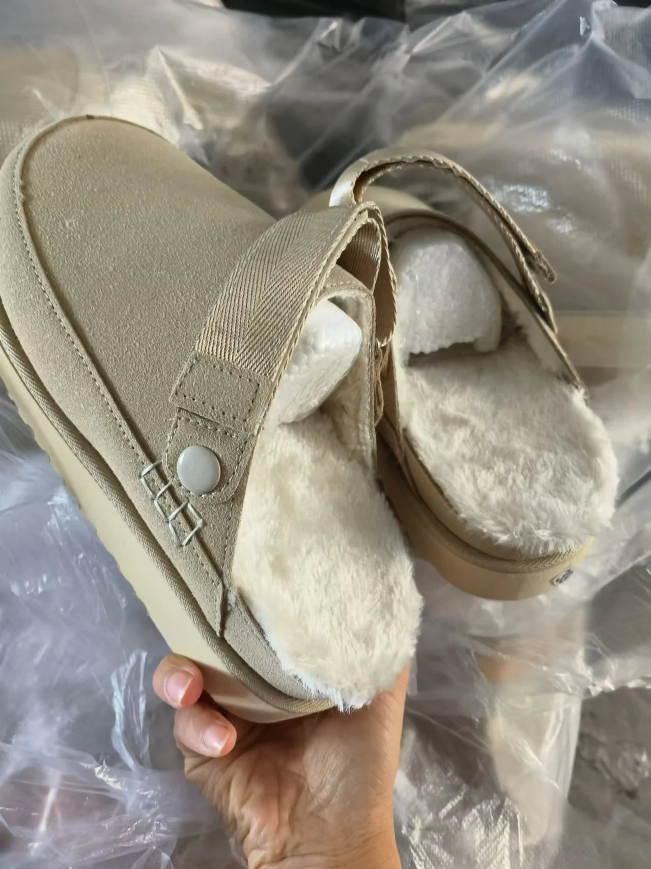 Women's Plush Platform Slippers – Elegant Casual Footwear Size 43 for Home and Outdoor Use 10