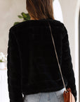 Women's Quilted Faux Fur Crop Jacket with Open Front – Structured Fit for Stylish Comfort 7