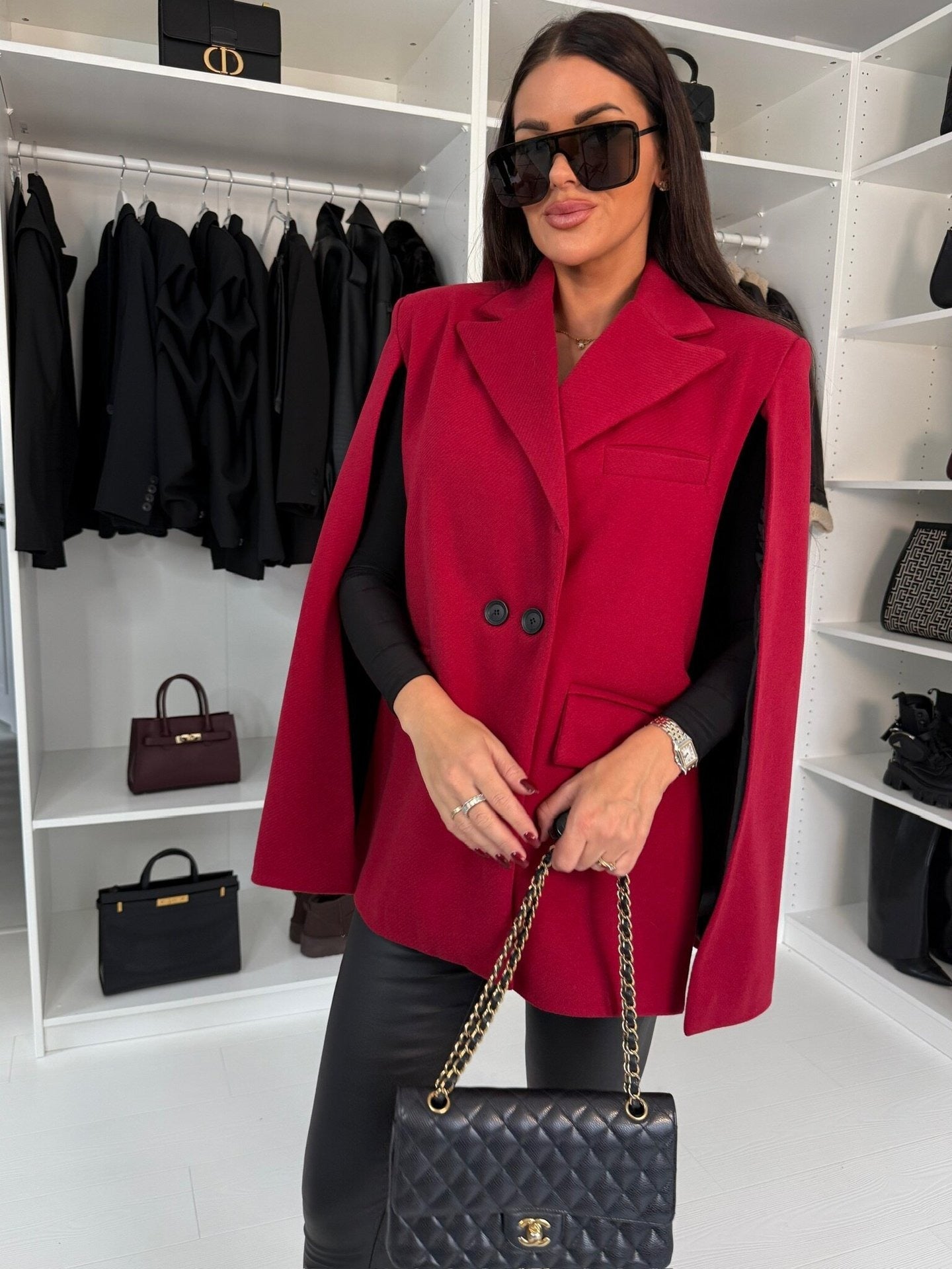 Women's Wool Cape Coat with Button Front and Lapel Collar – Loose Fit Winter Coat for Fall 0